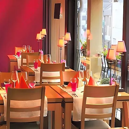 Myrtilles Hotell 3*